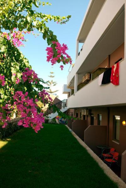 Stella-Katrin Hotel Platanes  Bagian luar foto