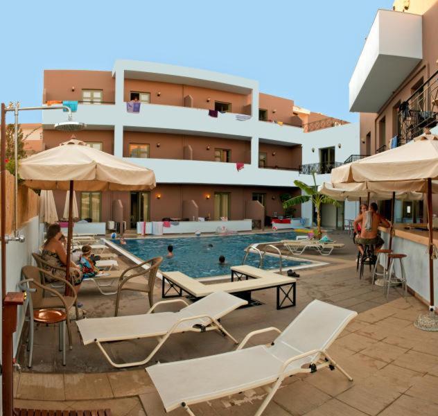 Stella-Katrin Hotel Platanes  Bagian luar foto