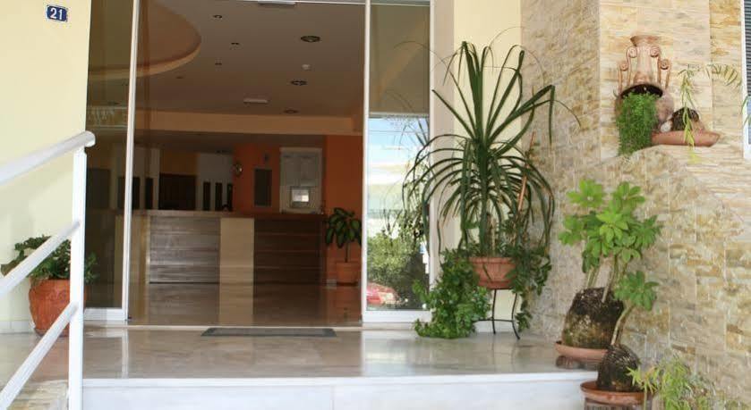 Stella-Katrin Hotel Platanes  Bagian luar foto