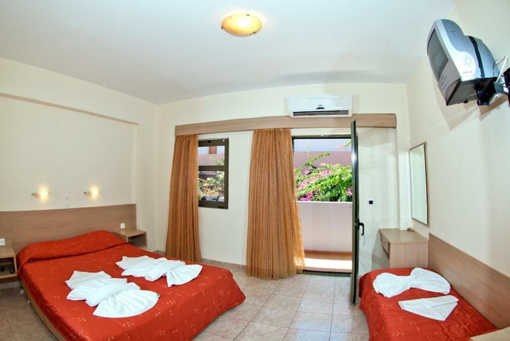 Stella-Katrin Hotel Platanes  Bagian luar foto