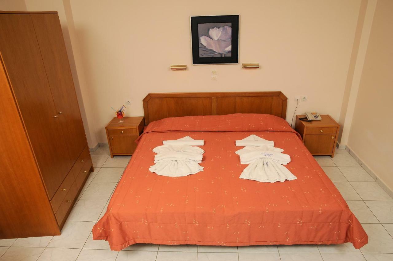 Stella-Katrin Hotel Platanes  Bagian luar foto